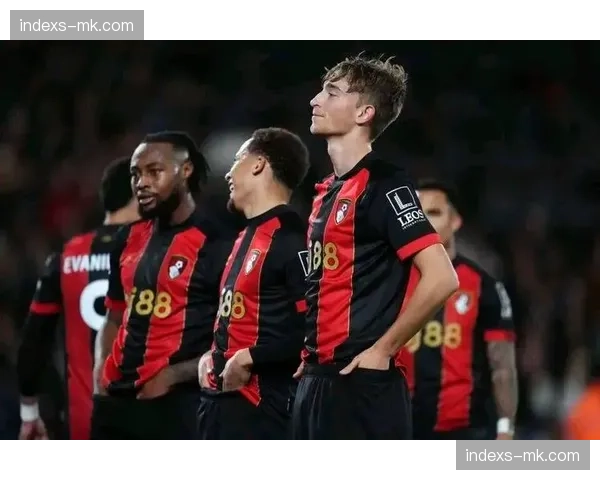 伯恩茅斯克里斯蒂获评全场最佳，中场核心对抗曼联不落下风