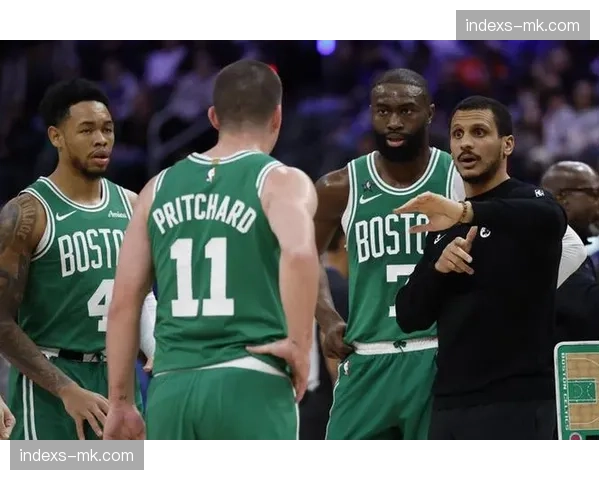 凯尔特人进攻效率联盟前列 慢节奏下战术执行精度高